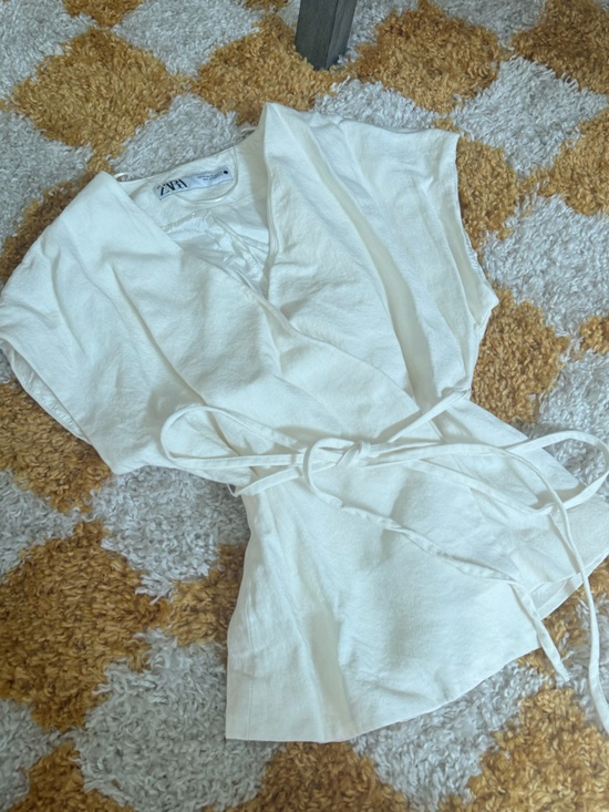 Zara Tops - ZARA Linen Cream Wrap Top with Waist Tie XS